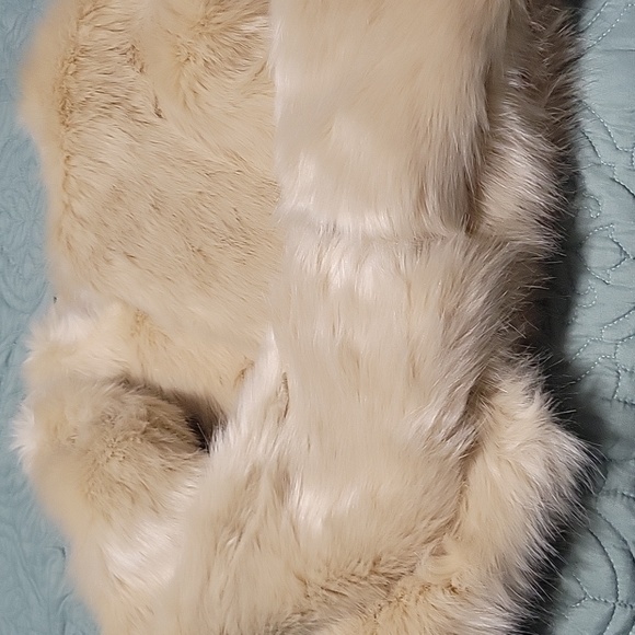 Coat - Picture 3 of 3